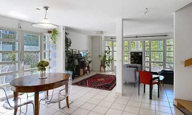 Недвижимость Row house 6 rooms: 2