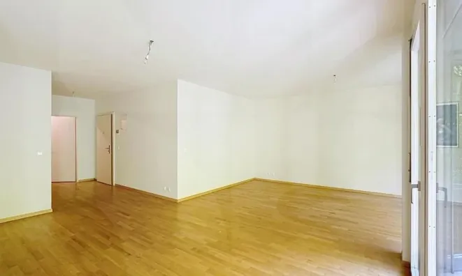 Недвижимость Apartment 5 rooms: 2