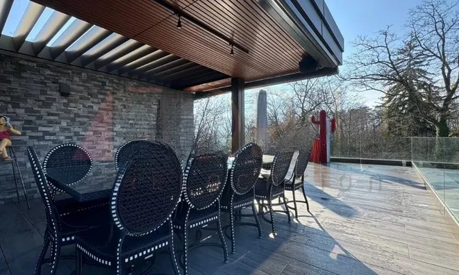 Недвижимость Duplex 9 rooms: 2