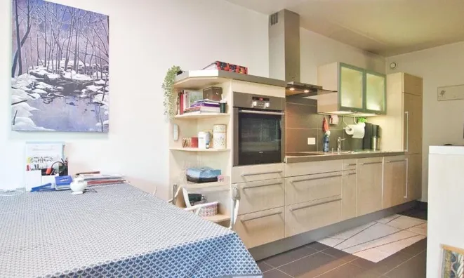 Недвижимость Apartment 3 rooms: 4