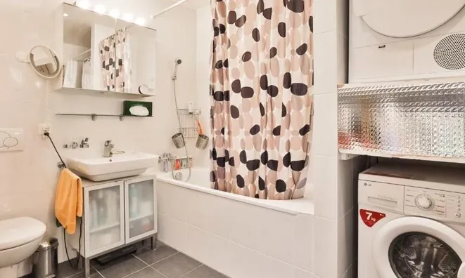 Недвижимость Apartment 4 rooms: 8
