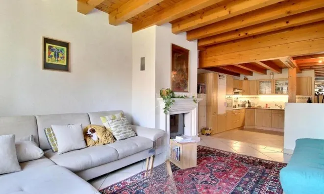 Недвижимость Single house 7 rooms: 3