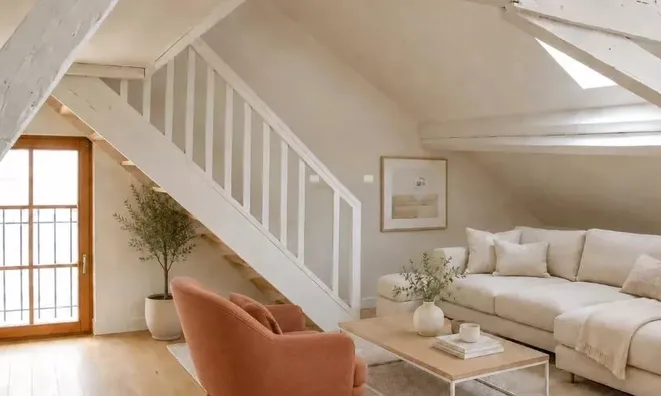 Недвижимость Apartment 4 rooms: 2