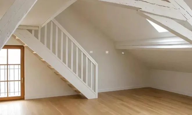 Недвижимость Apartment 4 rooms: 3