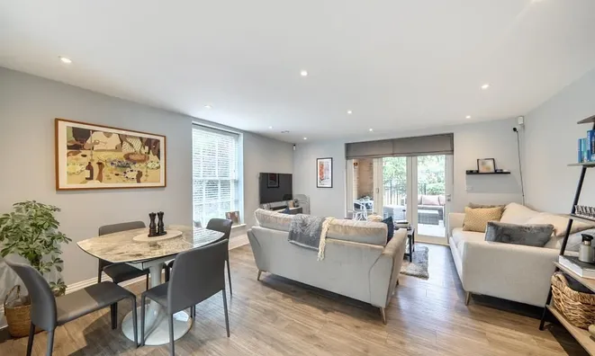 Недвижимость Ashridge Close, Finchley: 14