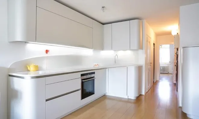Недвижимость Apartment 4 rooms: 2