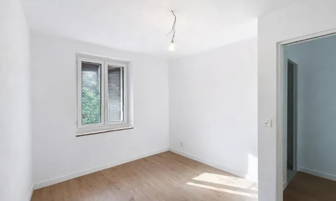 Недвижимость Single house 6 rooms: 4