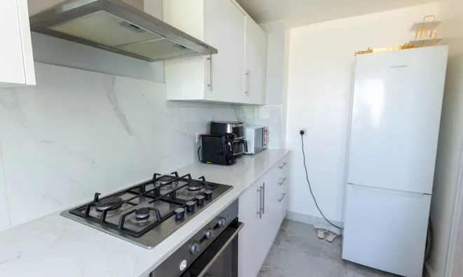 Недвижимость Cornmow Drive, Dollis Hill: 1