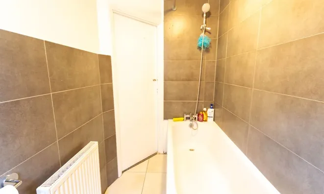 Недвижимость Cornmow Drive, Dollis Hill: 4