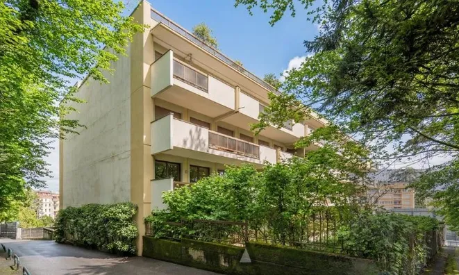 Недвижимость Apartment 4 rooms: 1