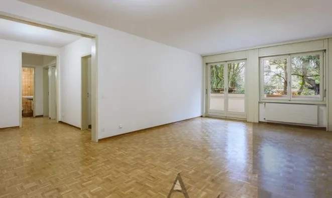 Недвижимость Apartment 4 rooms: 2