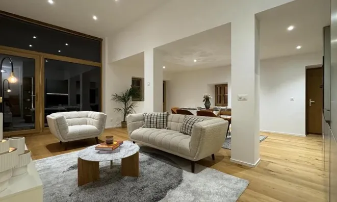 Недвижимость Apartment 5.5 rooms: 3
