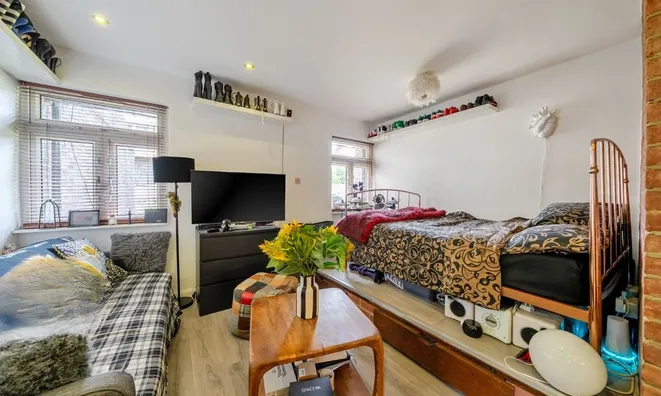 Недвижимость Wyndham Road, Camberwell: 5