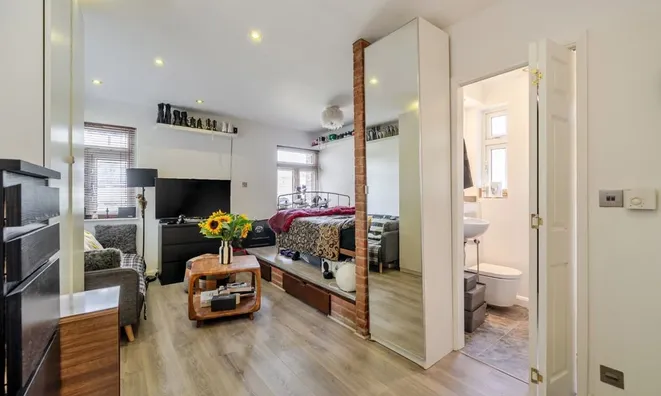 Недвижимость Wyndham Road, Camberwell: 17