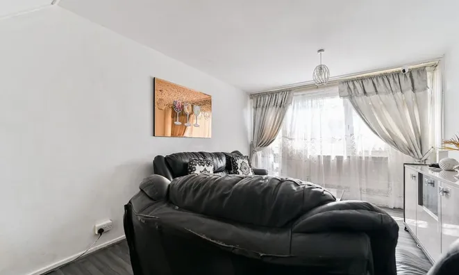 Недвижимость Dorset Road, Oval: 9