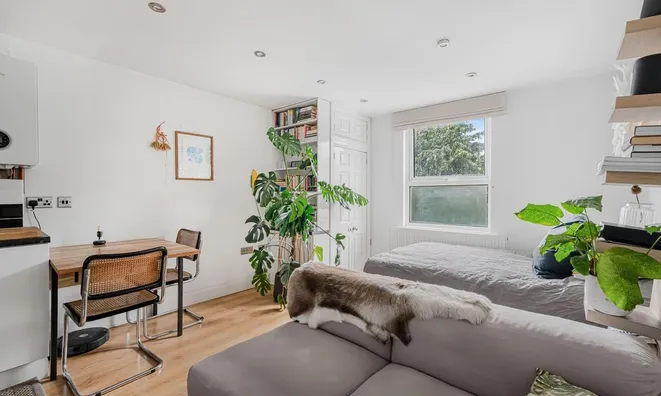 Недвижимость Ferme Park Road, Hornsey: 3