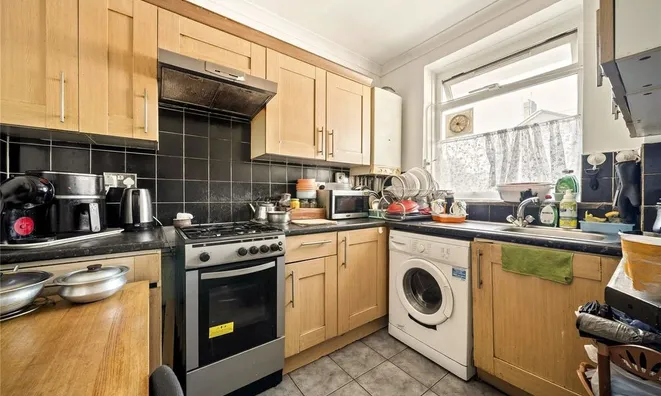 Недвижимость Rogers Estate, Globe Road: 1