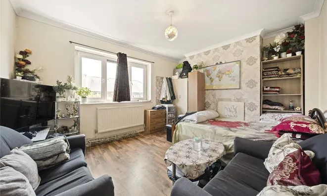 Недвижимость Rogers Estate, Globe Road: 6