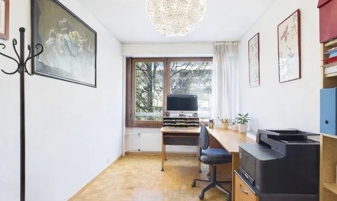 Недвижимость Apartment 6 rooms: 8