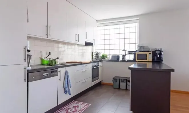 Недвижимость Apartment 5 rooms: 3