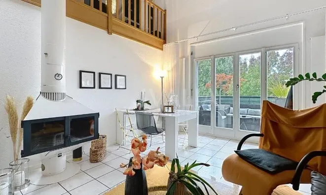 Недвижимость Apartment 9 rooms: 2