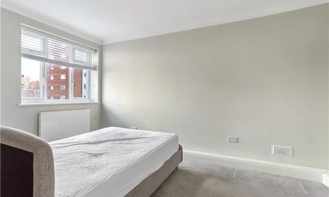Недвижимость Benson House, Hatfields: 2
