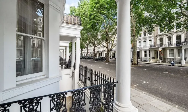 Недвижимость Beaufort Gardens, Knightsbridge: 3