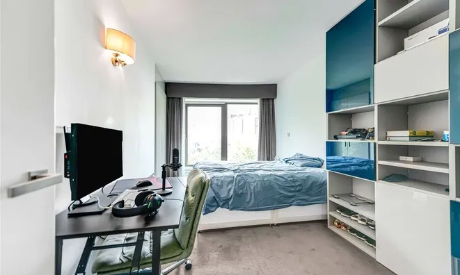 Недвижимость Milliner House, Hortensia Road: 8