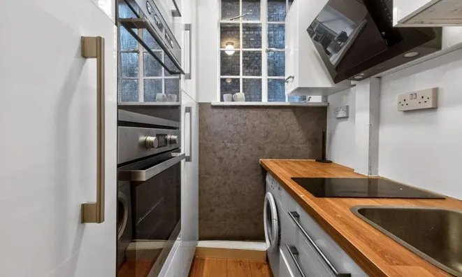 Недвижимость Flat 24 Daver Court, Chelsea Manor Street: 12