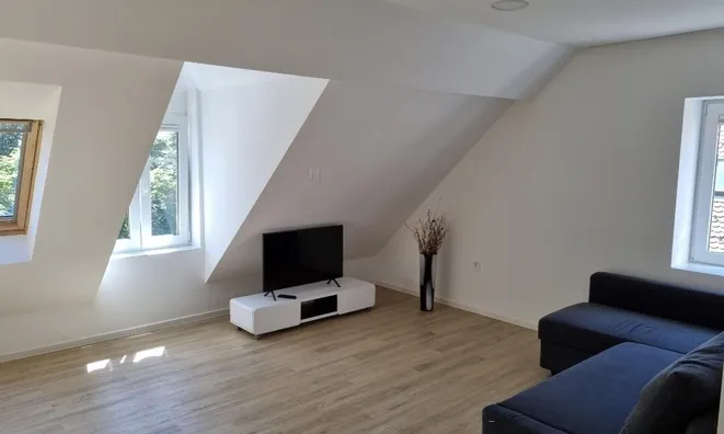 Недвижимость Apartments by the Ljubljanica: 9