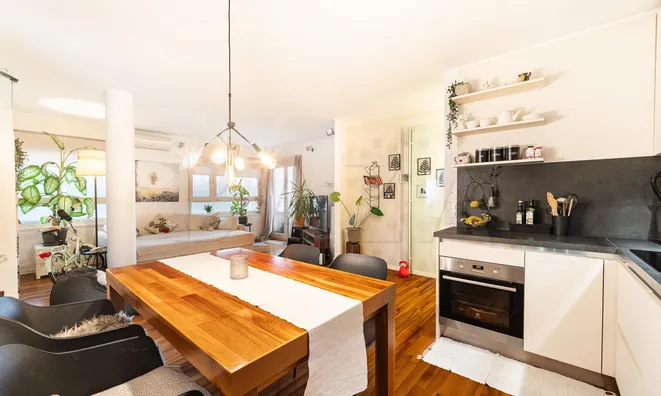Недвижимость Apartment, 3-room Trnovo: 1