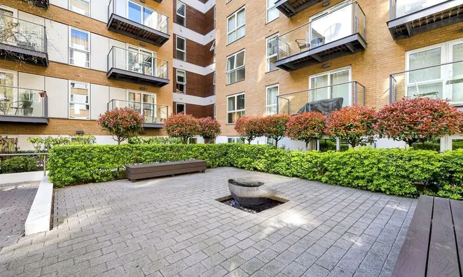 Недвижимость Bromyard Avenue: 11