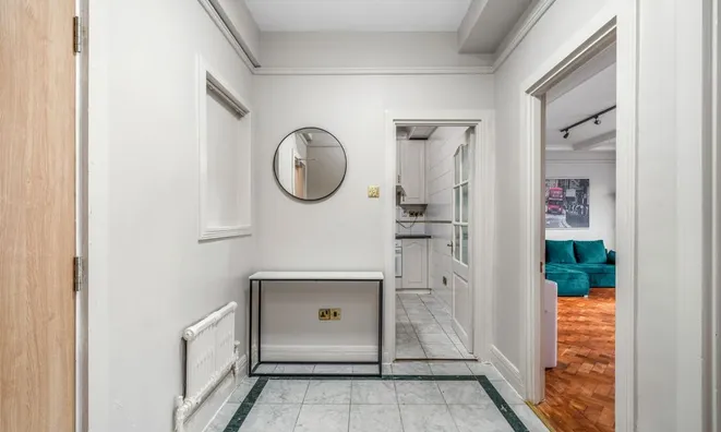 Недвижимость Upper Berkeley Street: 8