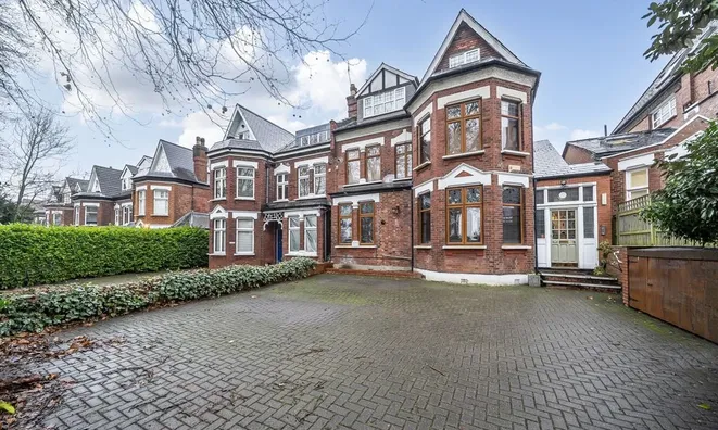 Недвижимость Great North Road, Highgate: 13