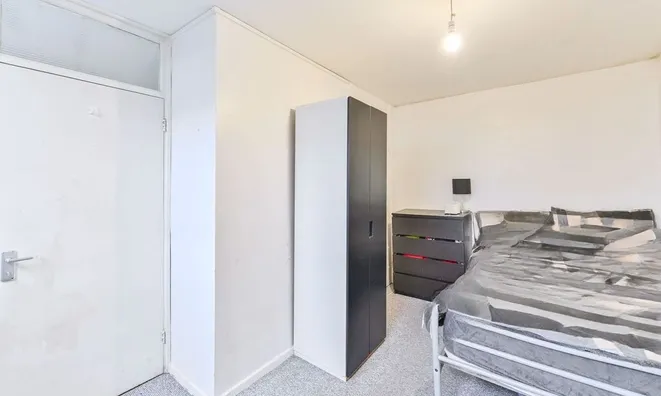 Недвижимость Hampson Way, Stockwell: 2