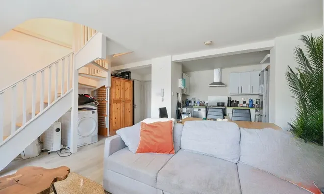 Недвижимость West Hill: 6