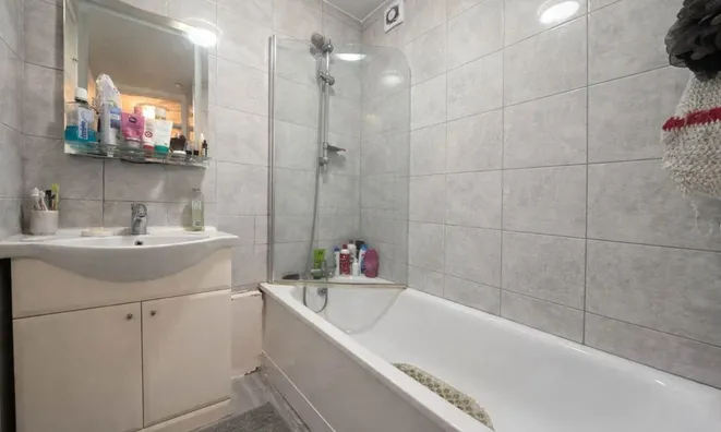 Недвижимость Rufford Tower Lexden Road: 2