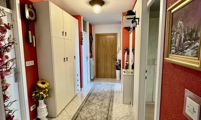 Недвижимость Apartment, 3-room Koper: 4