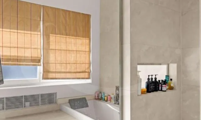 Недвижимость Attic flat 7 rooms: 7