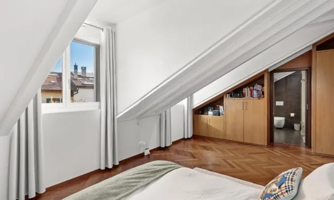Недвижимость Attic flat 7 rooms: 9