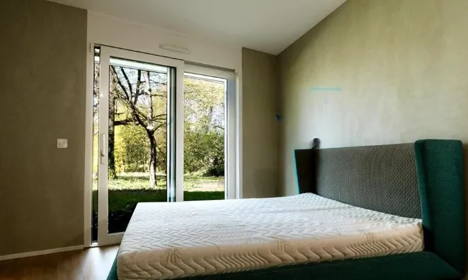 Недвижимость Apartment 5 rooms: 6