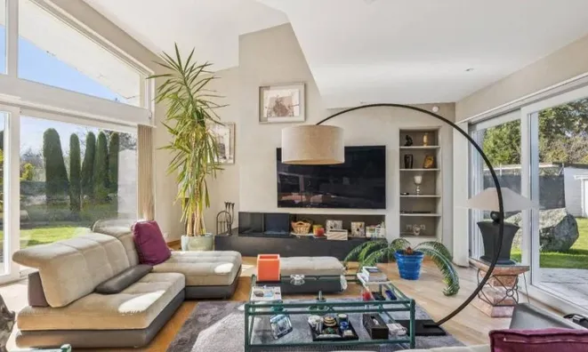 Недвижимость Single house 9 rooms: 2