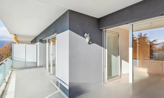 Недвижимость Apartment 5 rooms: 7