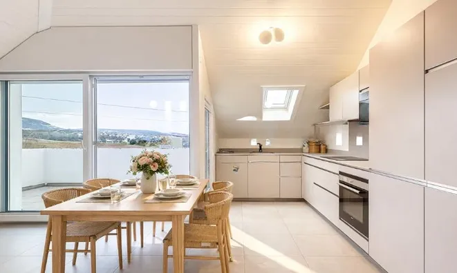 Недвижимость Apartment 3.5 rooms: 2