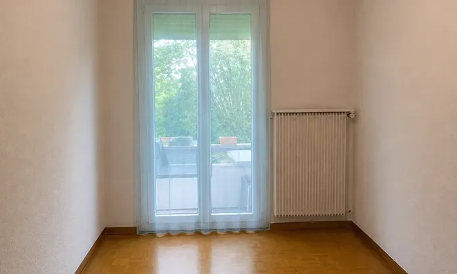 Недвижимость Bifamiliar house 6 rooms: 8