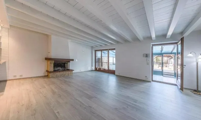 Недвижимость Single house 8 rooms: 6