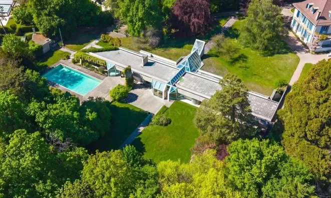 Недвижимость Villa: 3