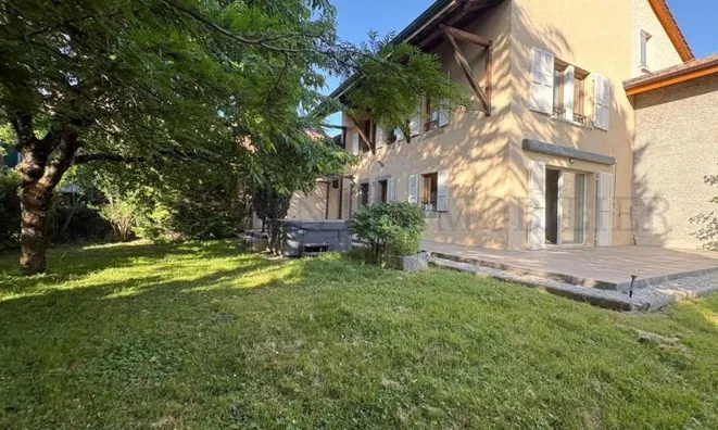 Недвижимость Single house 7 rooms: 4
