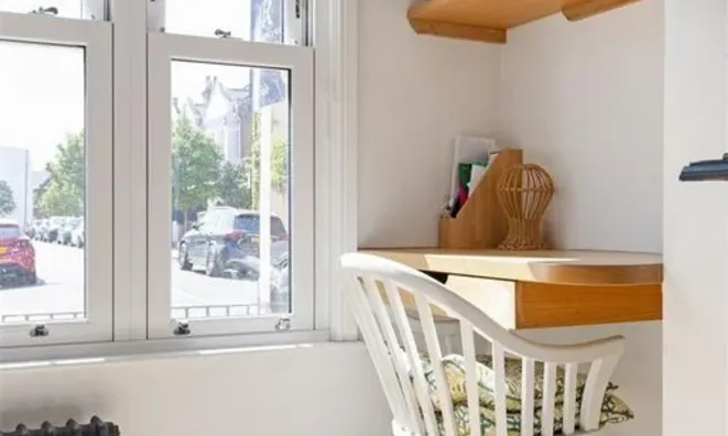 Недвижимость Hazlebury Road: 3