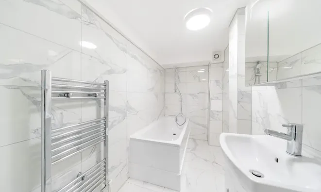 Недвижимость Rosebery Gardens, Crouch End: 3
